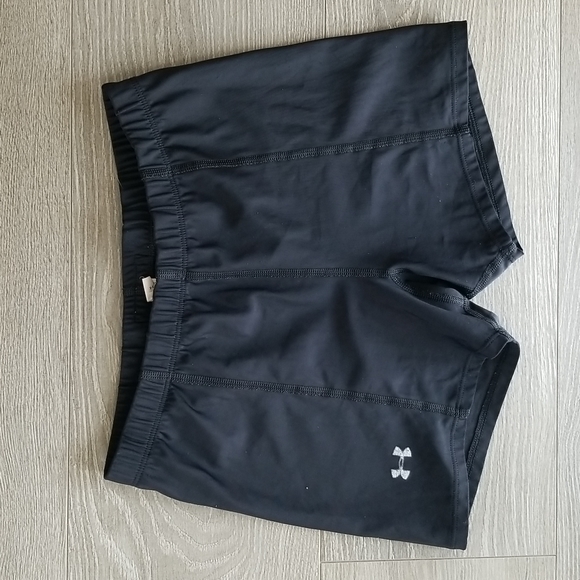 Under Armour 2" Black Spandex Short - S - Picture 1 of 5
